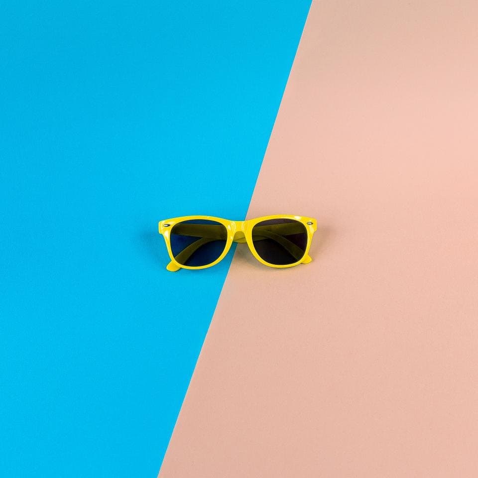 Polarized Everyday Suns