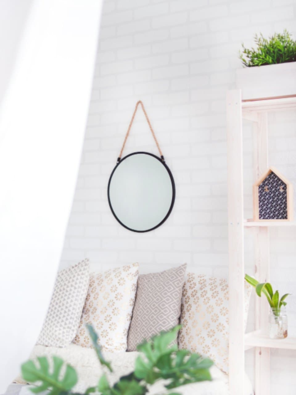 Round Wall Mirror